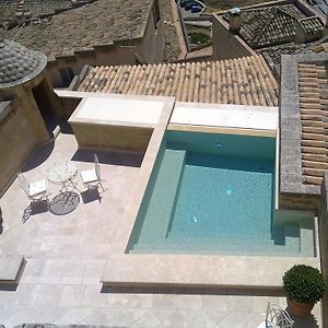 Suite Hot Tub